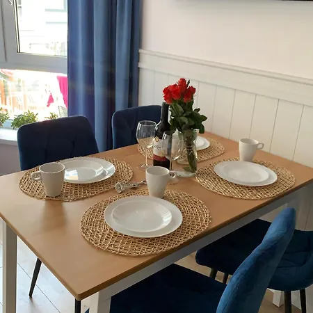 Piaskowe Z Balkonem רובי